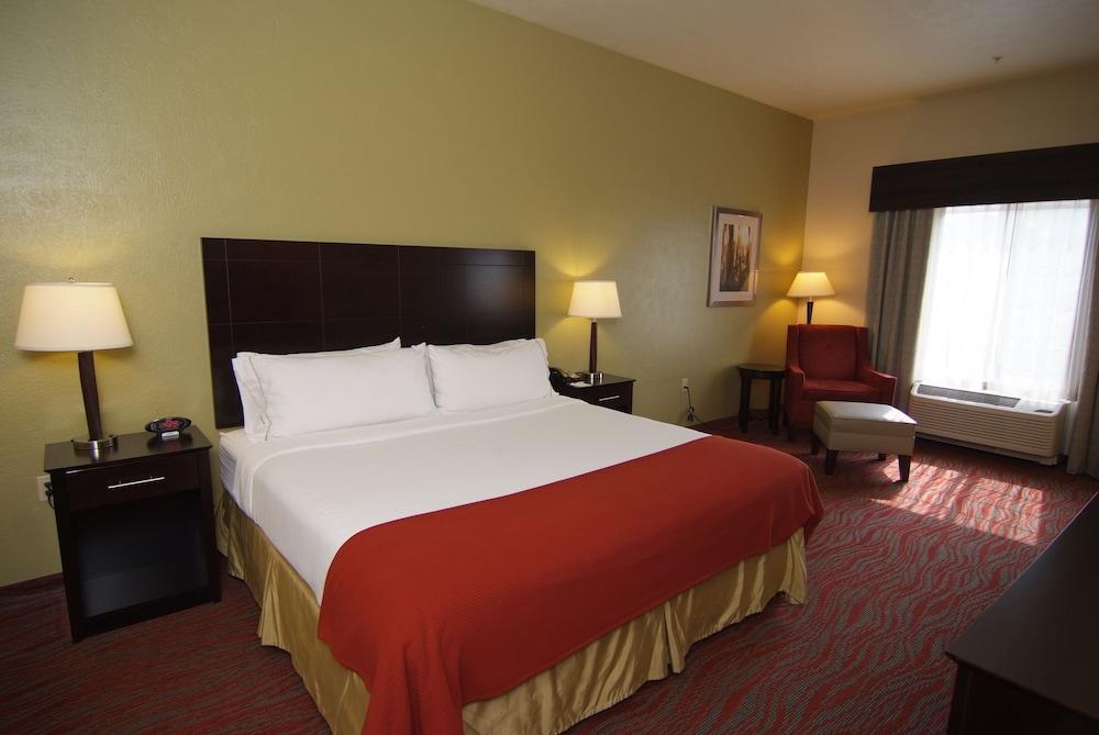 Holiday Inn Express & Suites Indianapolis North - Carmel By Ihg Exterior foto