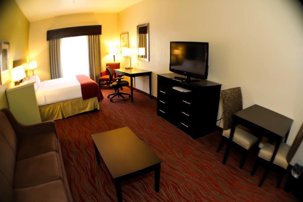 Holiday Inn Express & Suites Indianapolis North - Carmel By Ihg Exterior foto